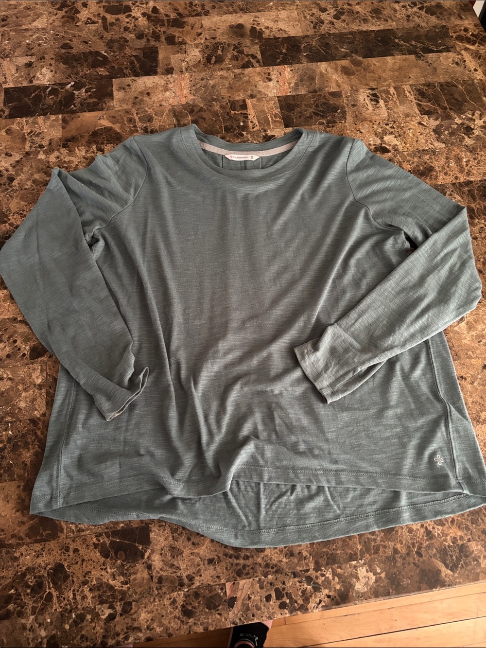 Light Teal Long-Sleeve Crewneck Women's Top